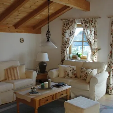 Schwabennest Apartmán Chieming